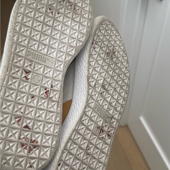 Puma Mustard Suede Classic Sneakers 
Men’s 9 
Women’s 10.5 - Picture 4 of 5